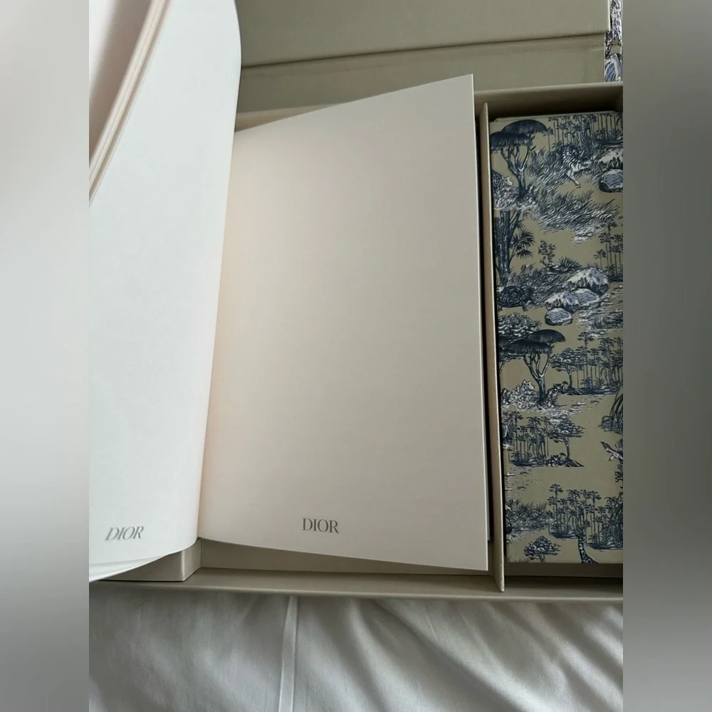 Dior‎ -  Set with pencil with notebook